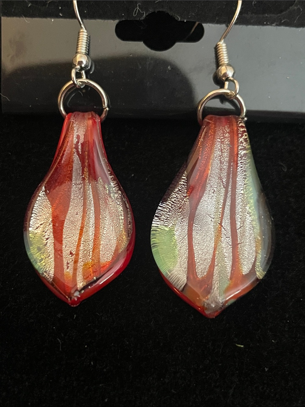 Vintage Murano Glass pierced dangling earrings! Excellent condition!